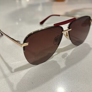 DIFF Sunglass with case!